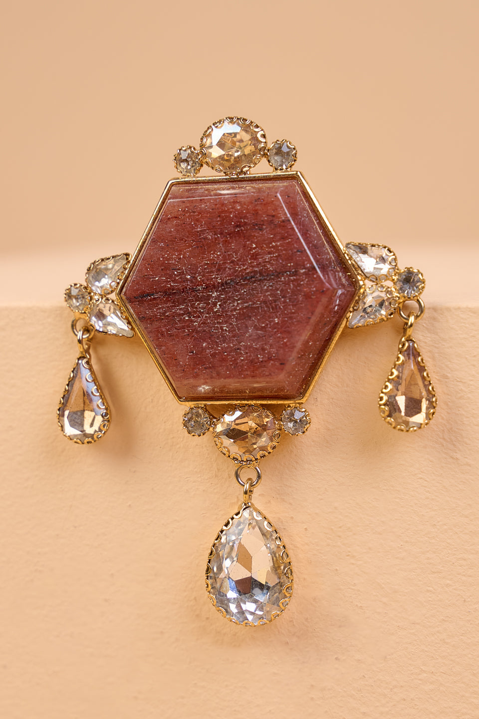 Brown Resin Stone Brooch With Drop Crystals