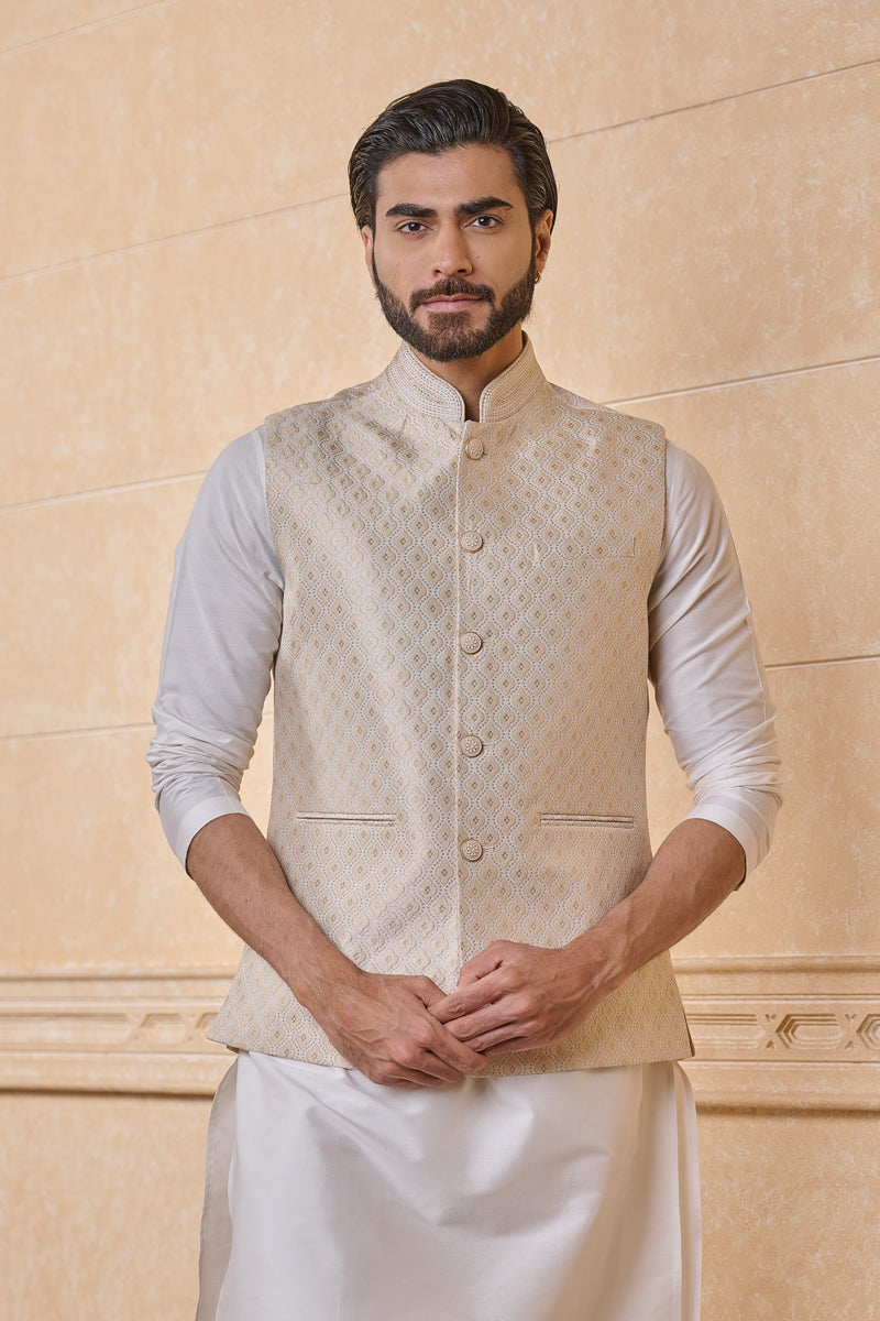 Ivory Brocade Bundi