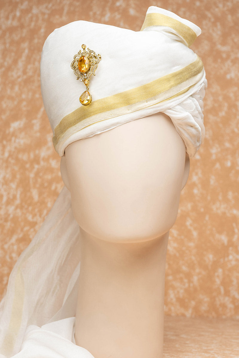 White silk safa with golden border