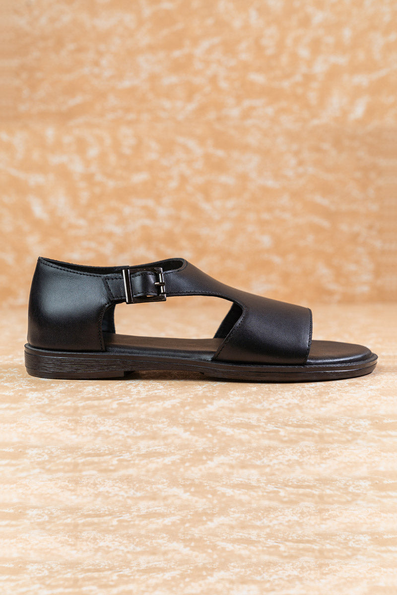 Burnish Leather Sandal With Buckle