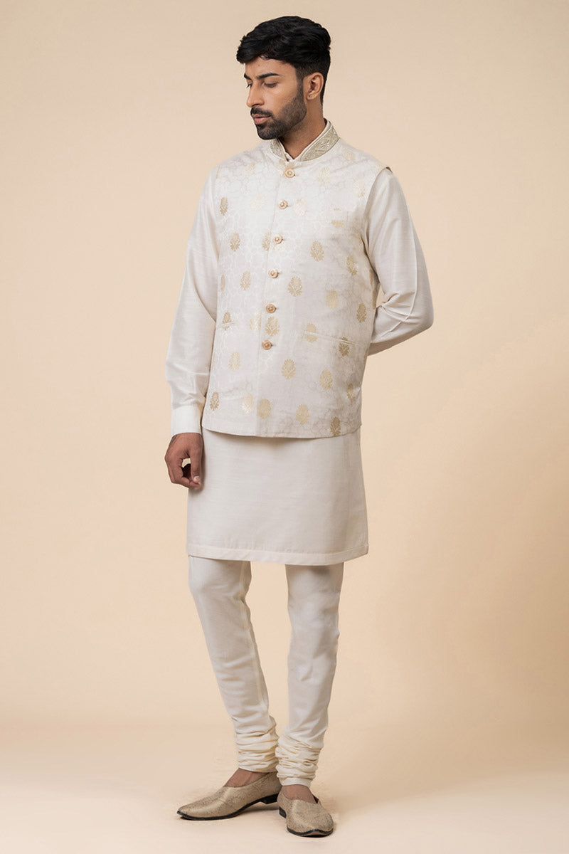 Ivory Bundi