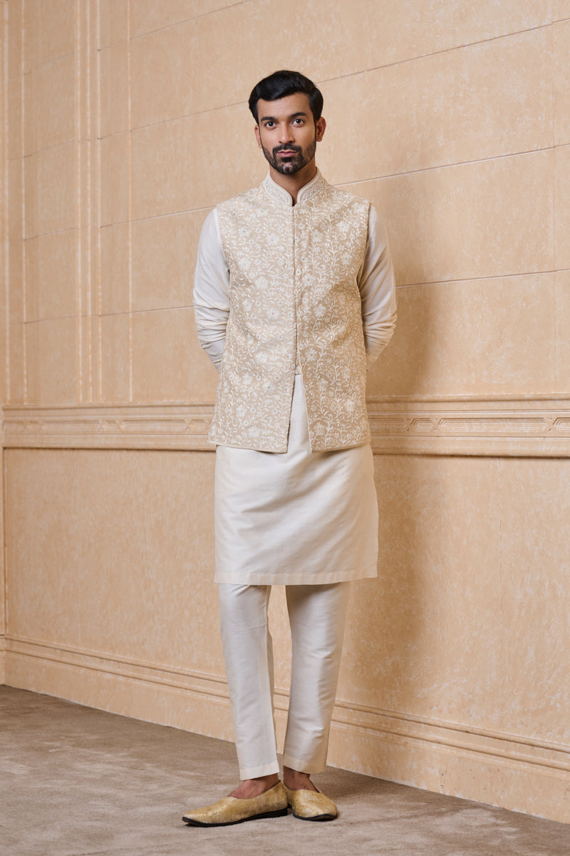 Gold All Over Embroidered Bundi