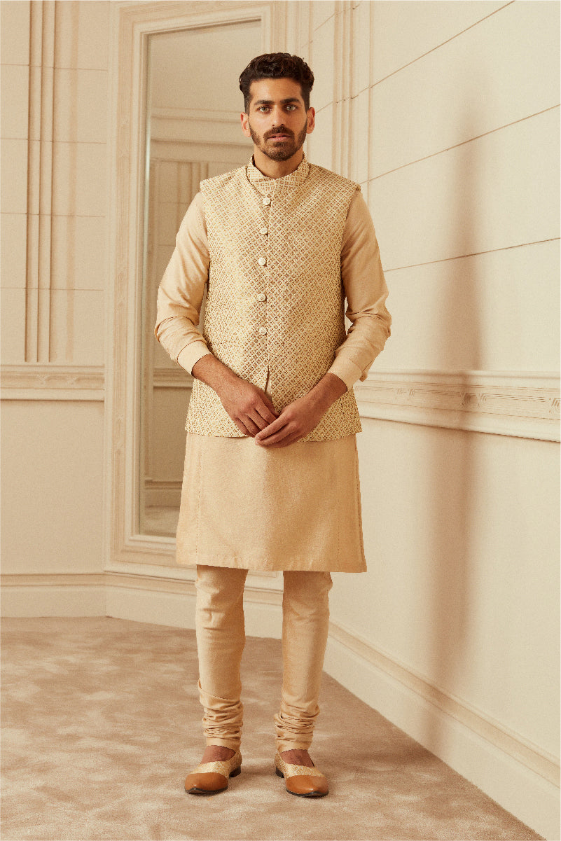 Beige Classic Bundi