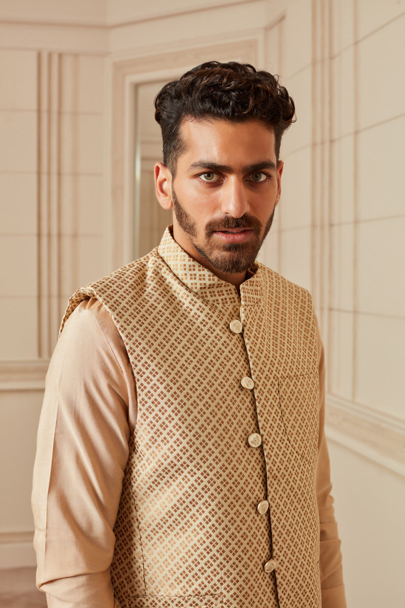 Beige Classic Bundi