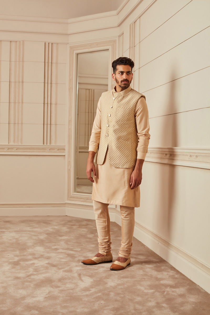 Beige Classic Bundi