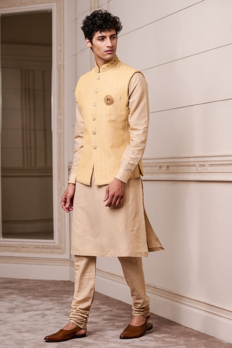 Beige Bundi