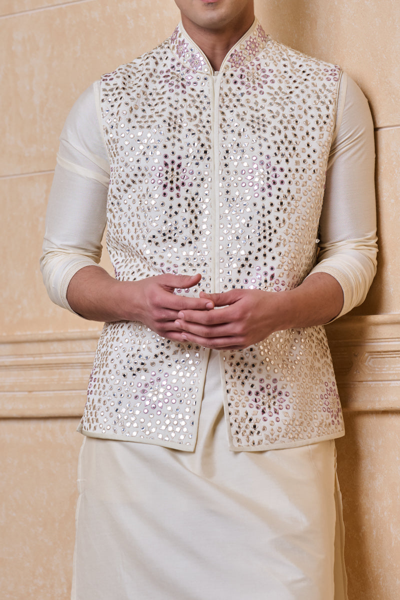 Ivory Patra Embroidered Bundi