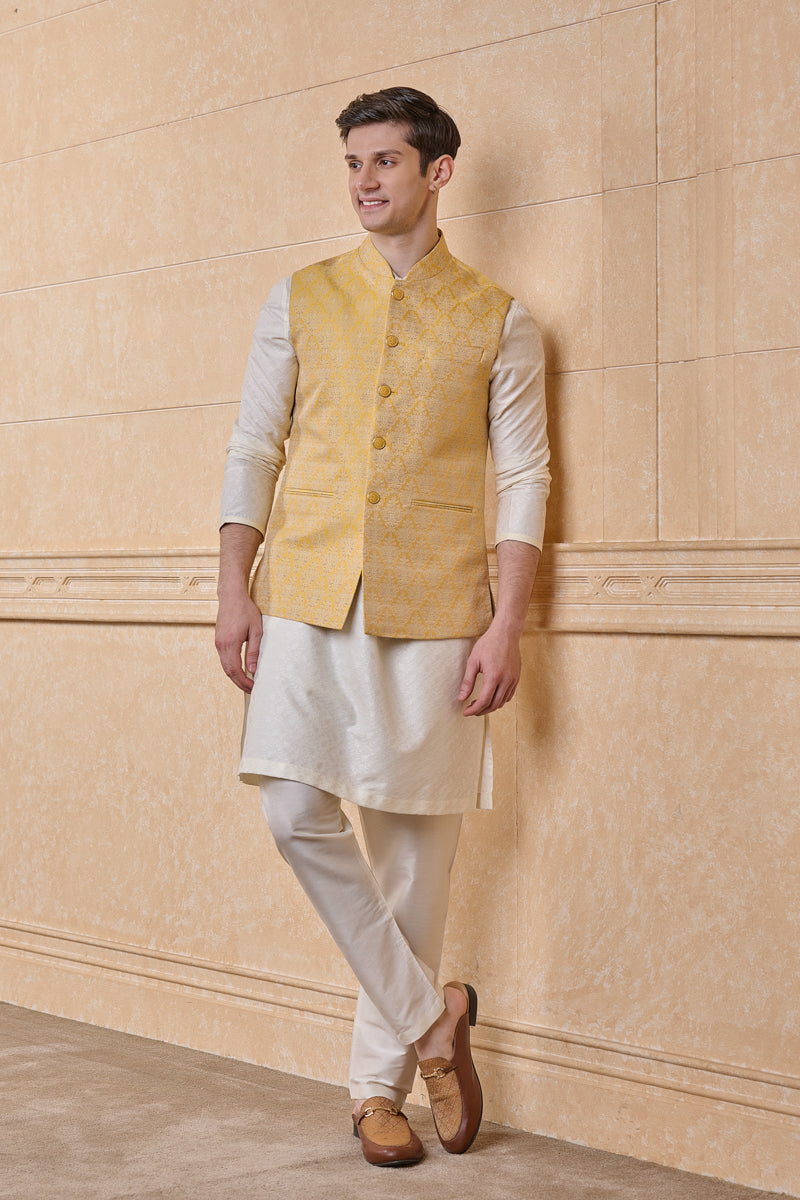 Yellow Brocade Single Bundi