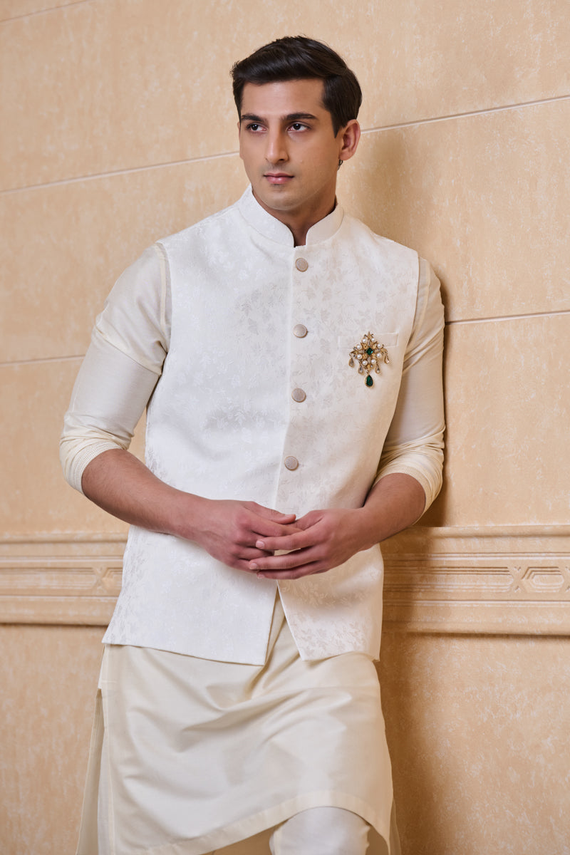 Ivory Jacquard Bundi
