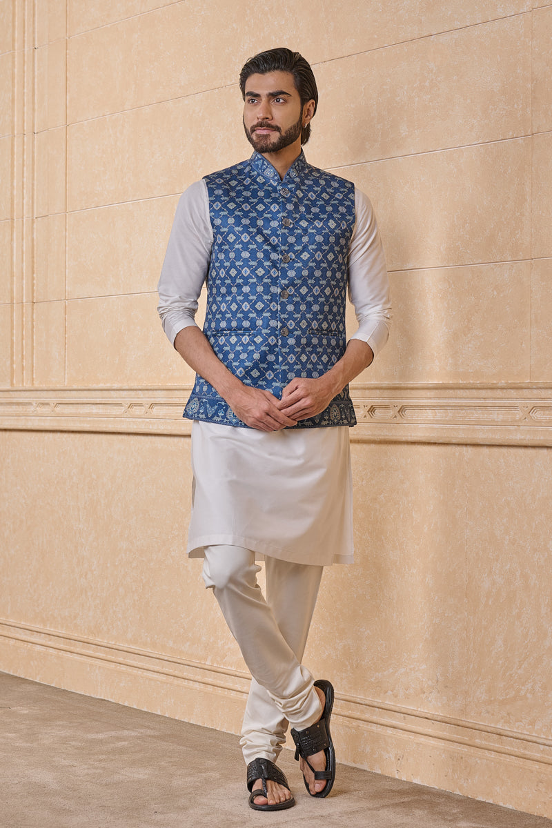 Navy Classic Printed Bundi