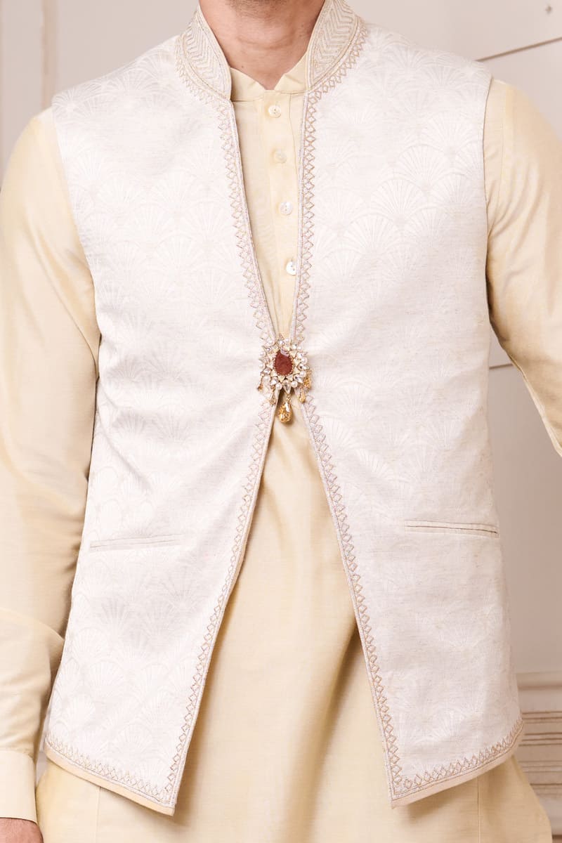 Ivory Jacquard Embroidered Kurta Bundi Set