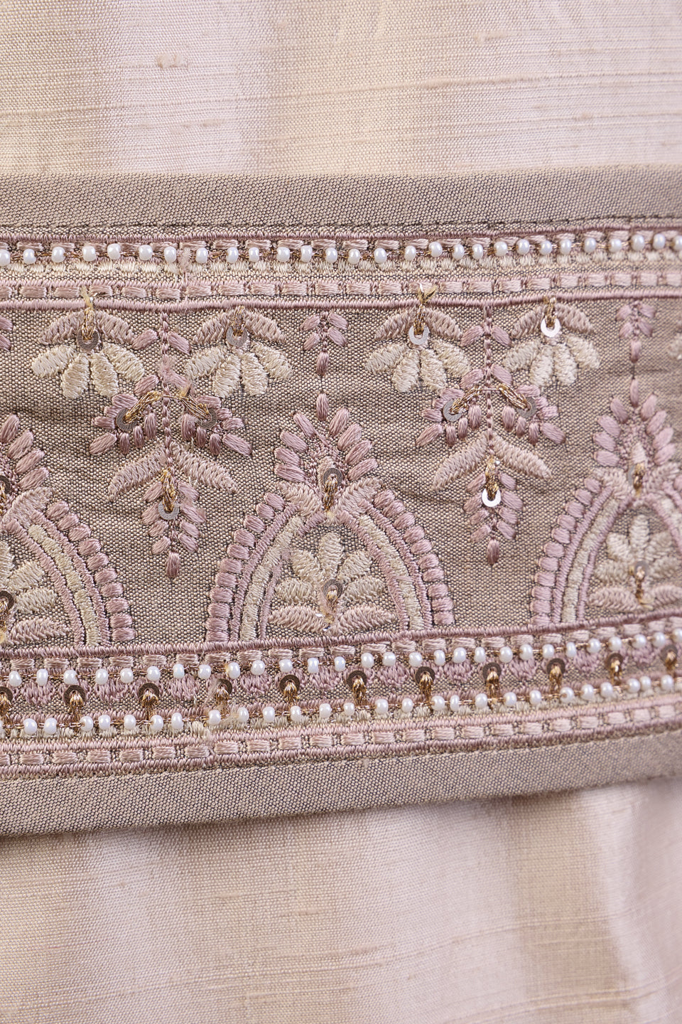 All Over Embroidered Kamarbandh