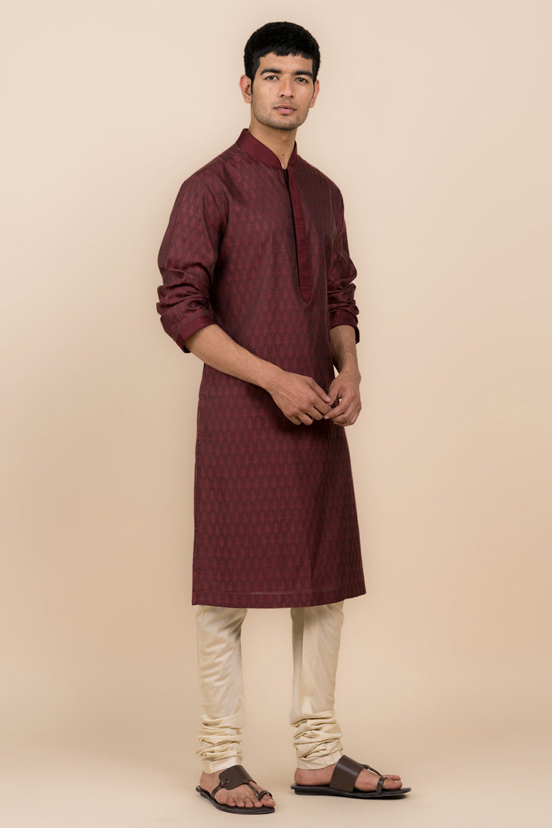 Maroon Jacquard Kurta Set With Top Stitch Detailing