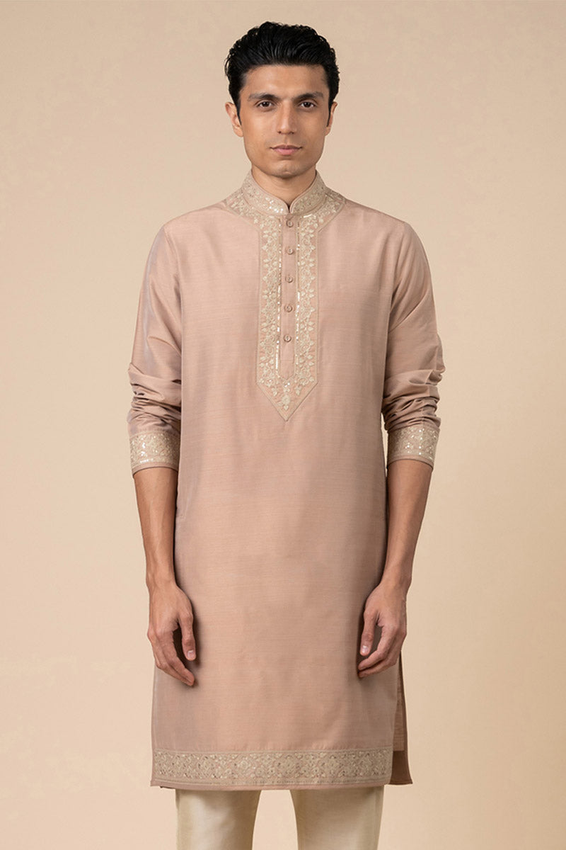 Pink Kurta Set With Embroidery Detailing