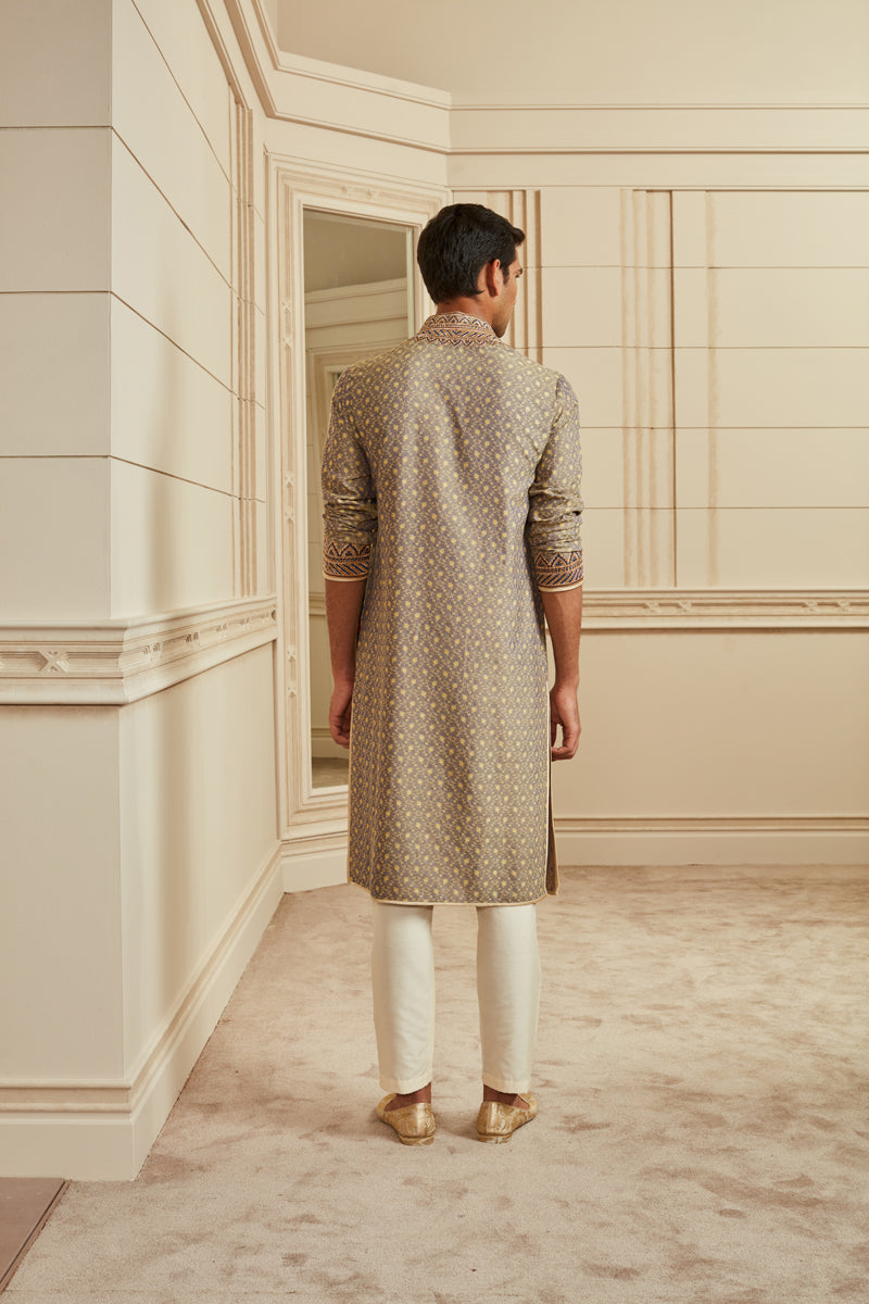 Front Box Pleated Kurta In Jacquard Fabric With Embroiderd