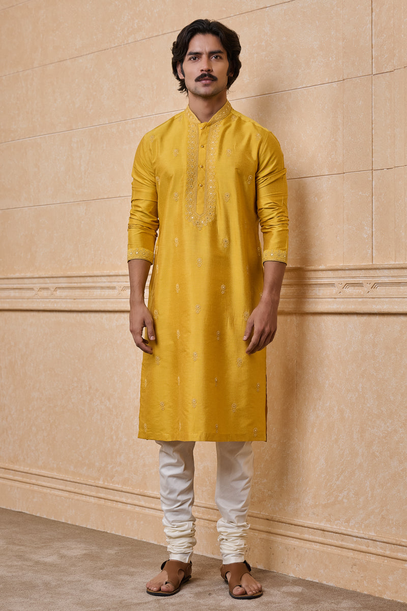 Yellow Embroidered Kurta Set With Mirror Work