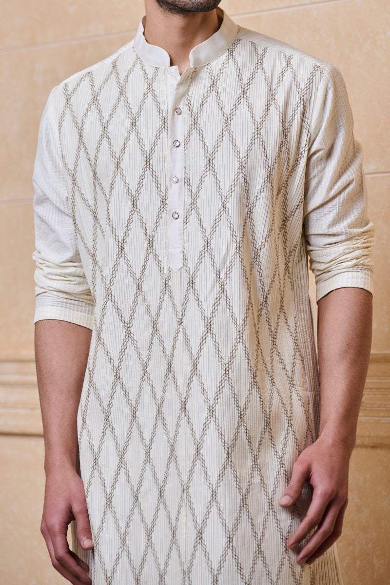 Ivory Kurta Set With Textured Detailing