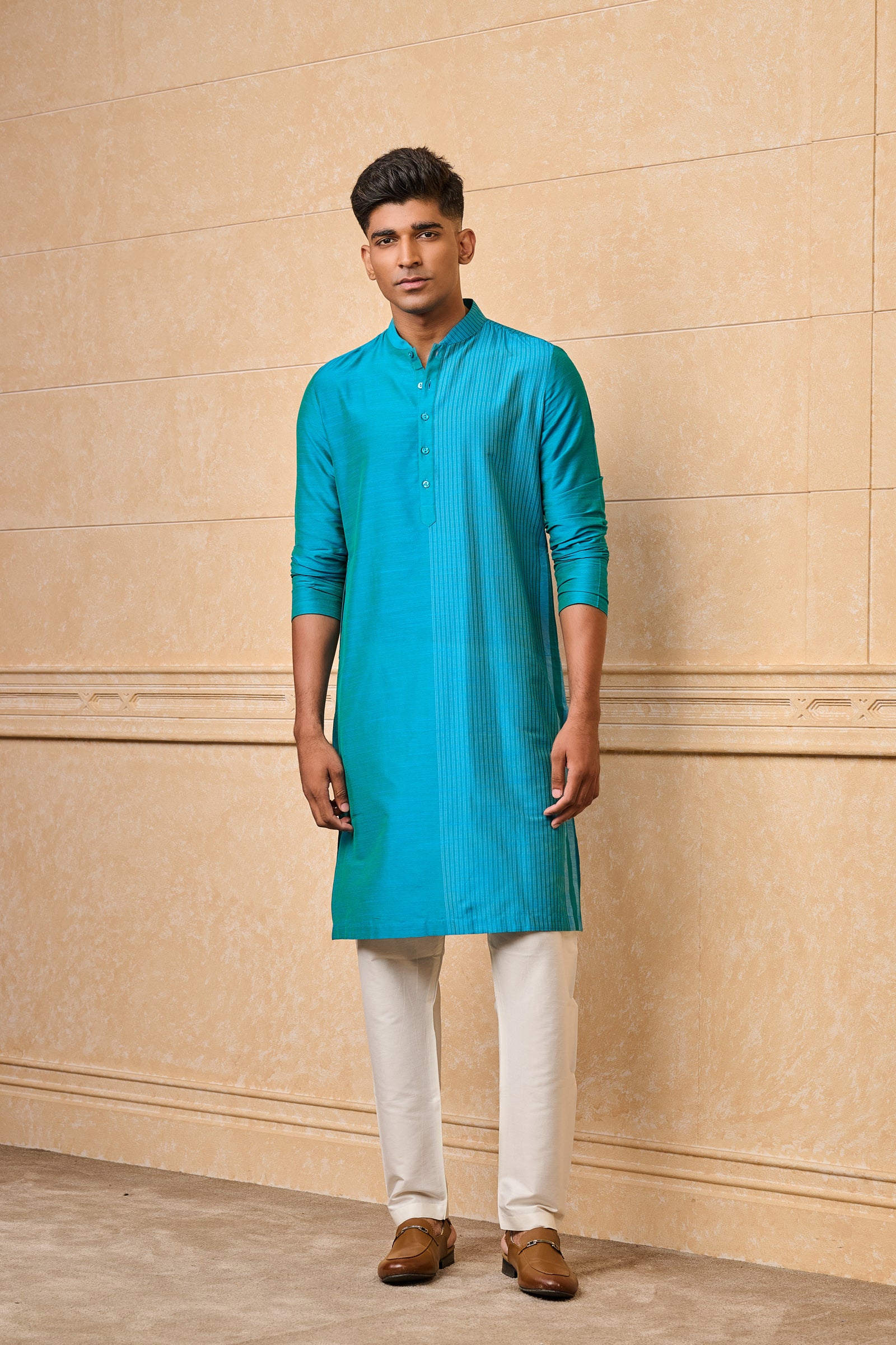 Blue Zero Point Collar Kurta