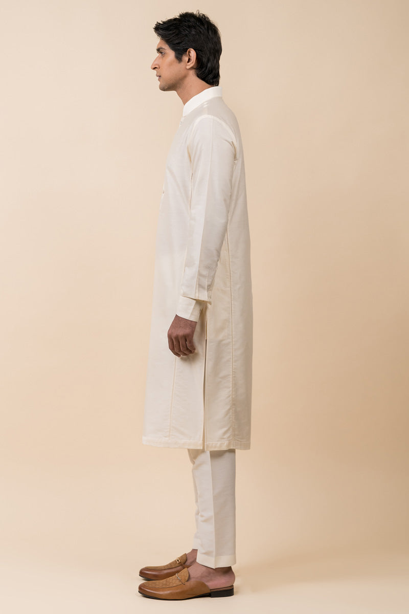 Ivory Zero Point Collar Kurta In Jaali Details