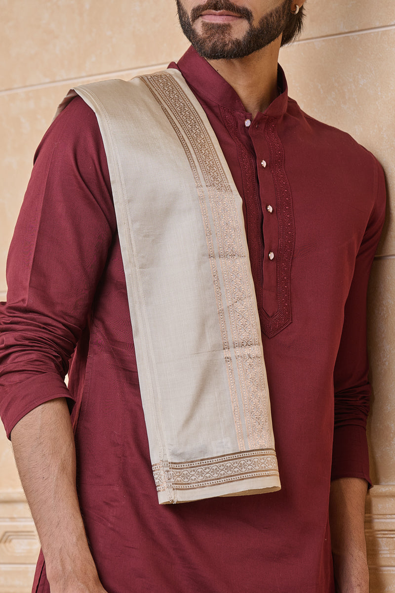 Ivory Classic Silk Pattu
