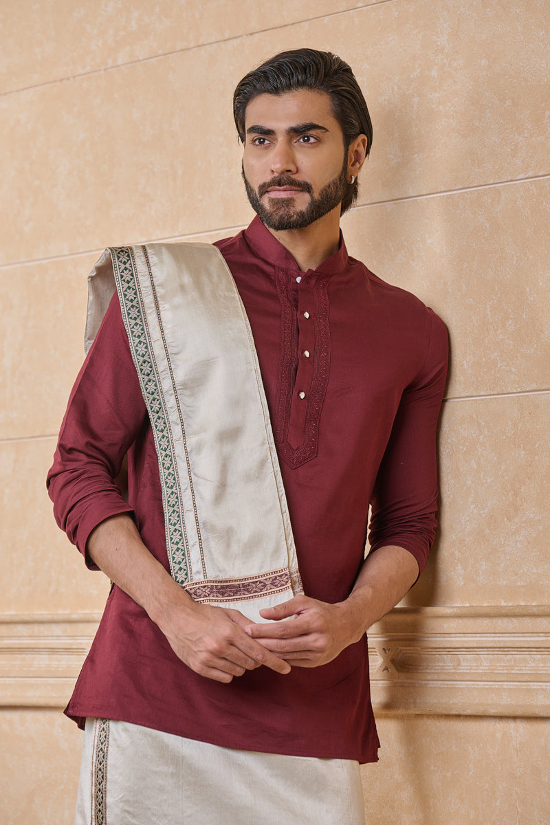 Ivory Classic Silk Pattu