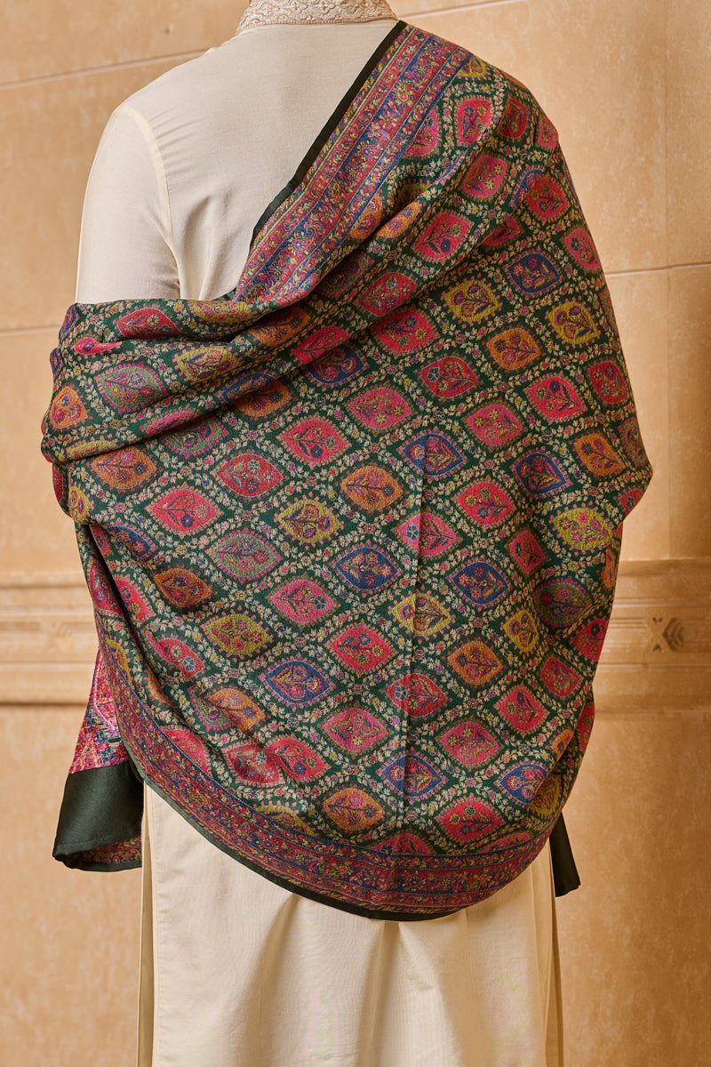 Multicoloured Woven Shawl With Satin Finishing