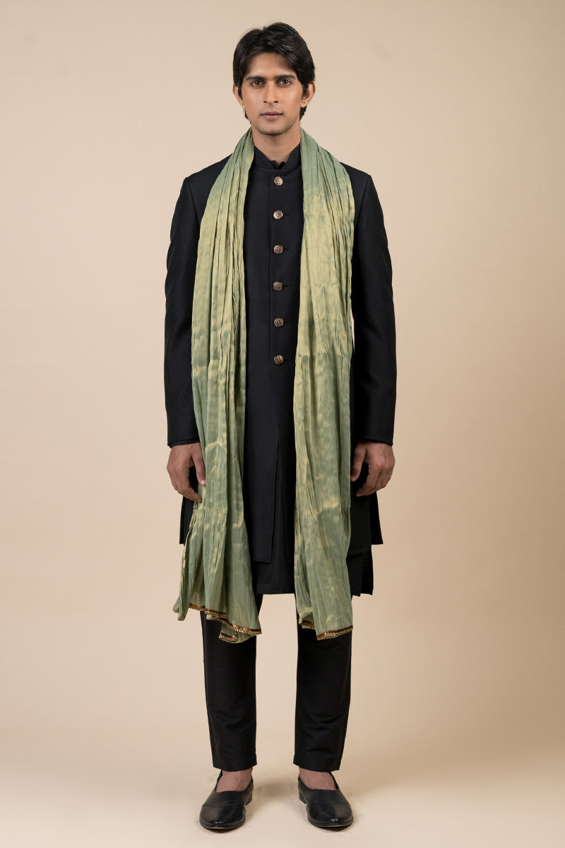 Green Crinkled Tissue Stoles With Lace Boundary
